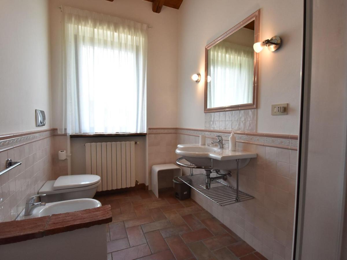 Apartment La Corte Bricca - Bilo D By Interhome Castana  Экстерьер фото